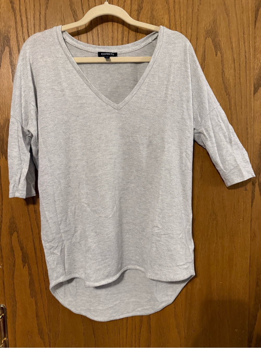 Express Light Gray V-Neck Short Sleeve Pullover